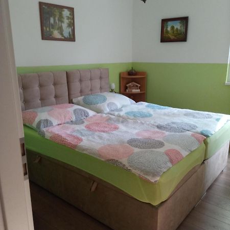 M&D Apartman 埃格尔 外观 照片