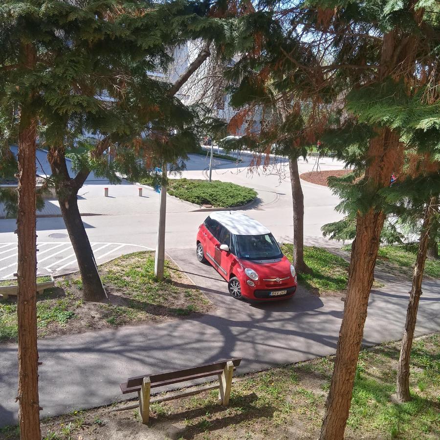 M&D Apartman 埃格尔 外观 照片